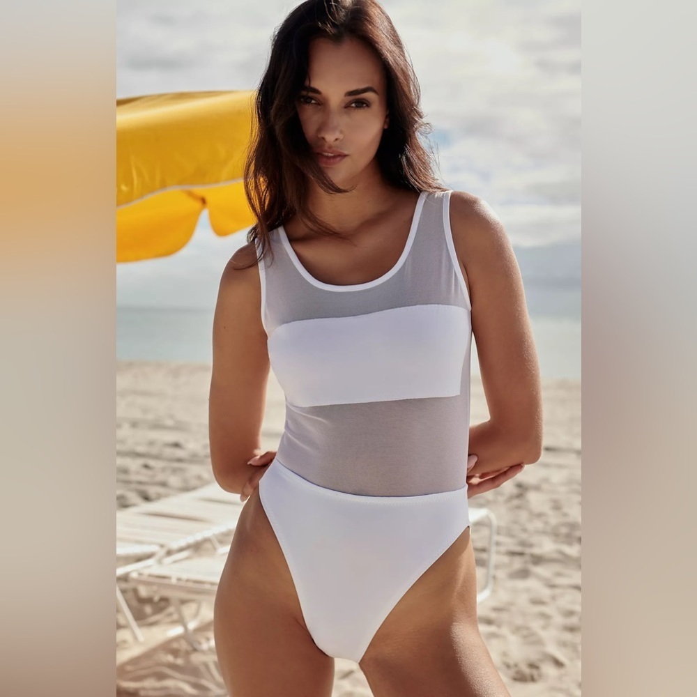 NWT Norma Kamali Dash Dash Mio One-Piece Swimsuit